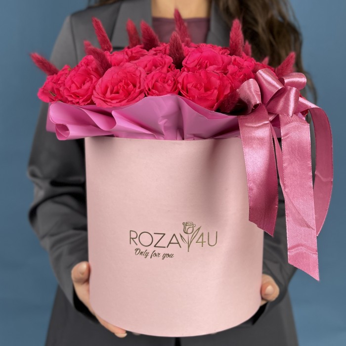 51 малиновая роза Вайлд Калипсо с лагурусом в коробке