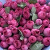 21 кустовая пионовидная розовая роза Жизель 40 см с эвкалиптами