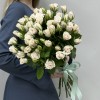 15 ароматных кустовых роз Роял Порцелина 60 см