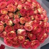 25 кустовых роз Саммер Дэнс 50 см