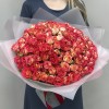 35 кустовых роз Саммер Дэнс 50 см
