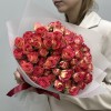 15 кустовых роз Саммер Дэнс 50 см