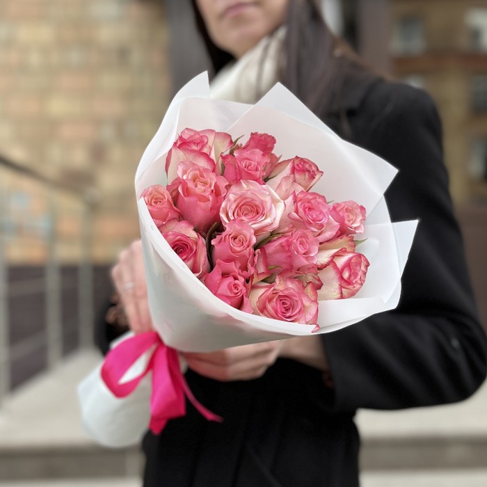 15 роз Алани микс 40 см