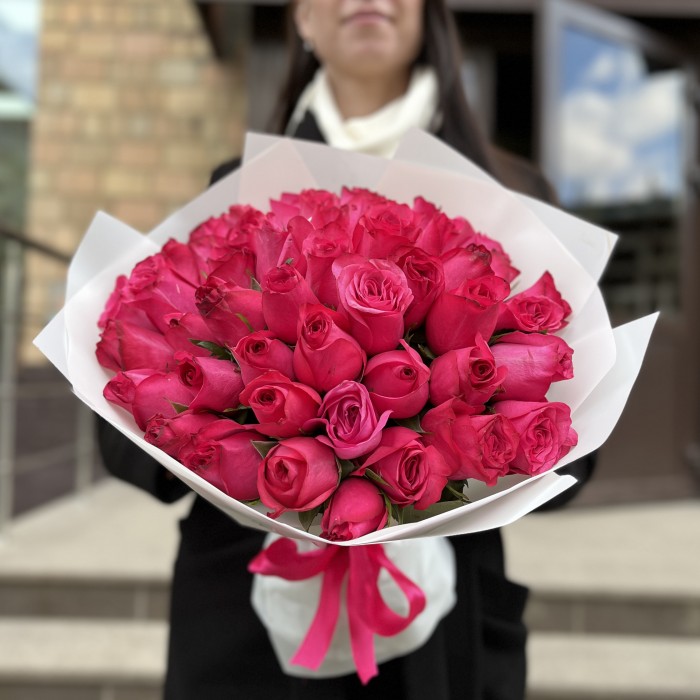 51 малиновая Роза Палома Роял 40 см