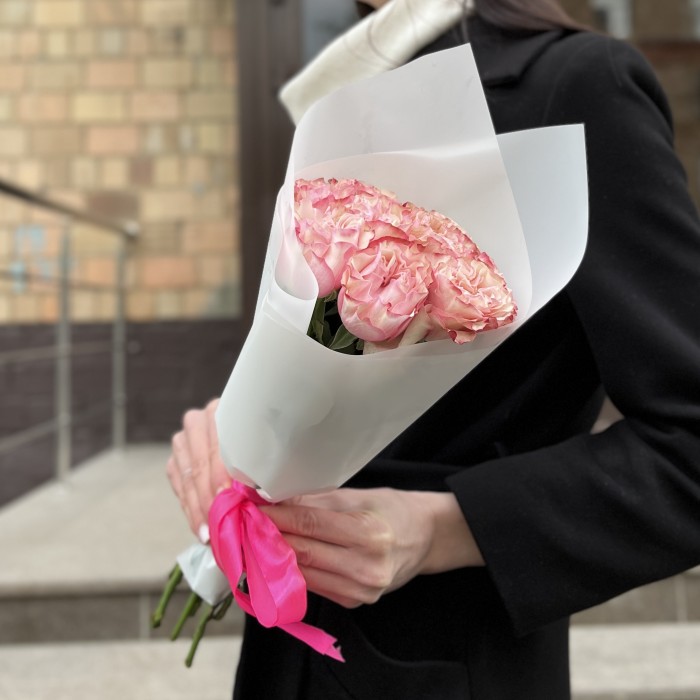 7 роз Кантри Кэнди 40 см