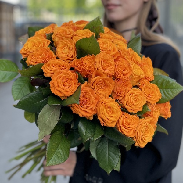 45 оранжевых Роз Элеганс 60 см