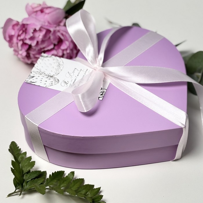 Клубника в сиреневом шоколаде малиновые сны с голубикой 9 ягод