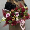 Букет дня в корзине Красочный день