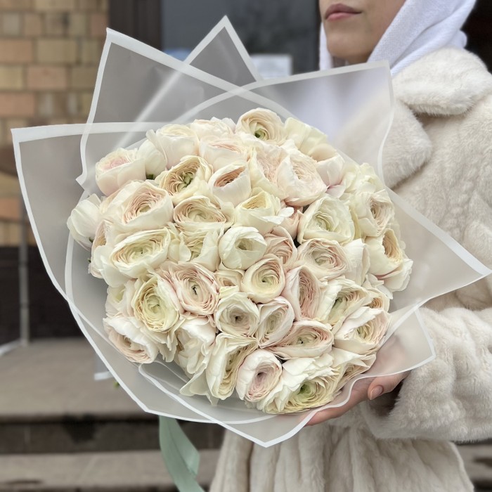 Букет из 51 Ранункулюса Ханой