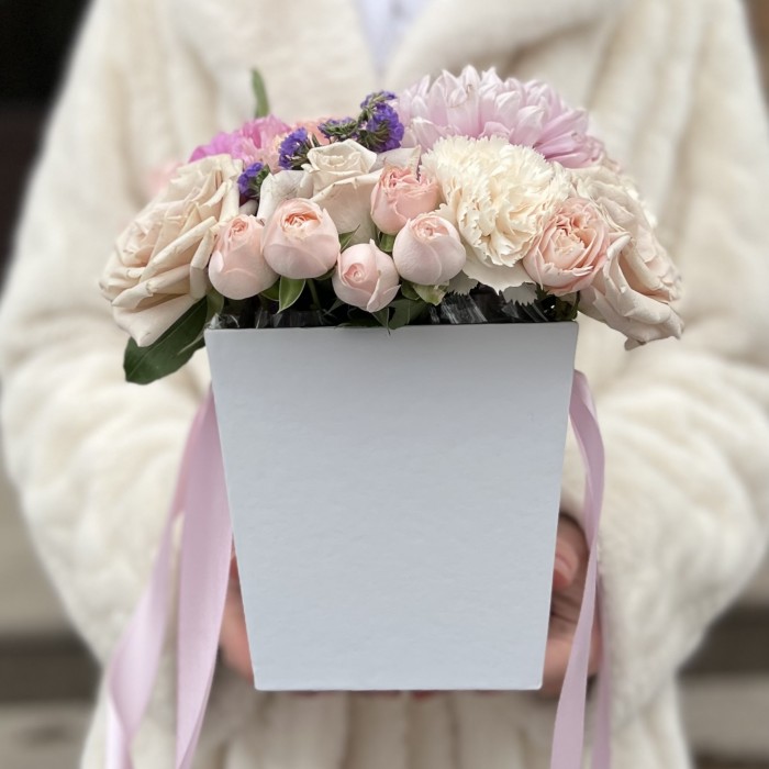 Нежный MIX в квадратной коробке