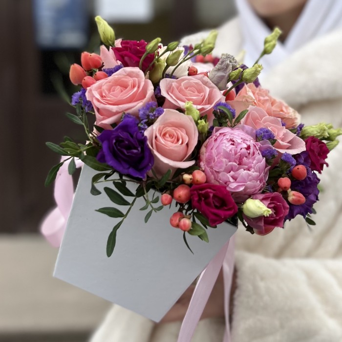 Яркий MIX в квадратной коробке