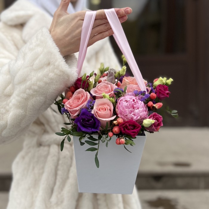 Яркий MIX в квадратной коробке