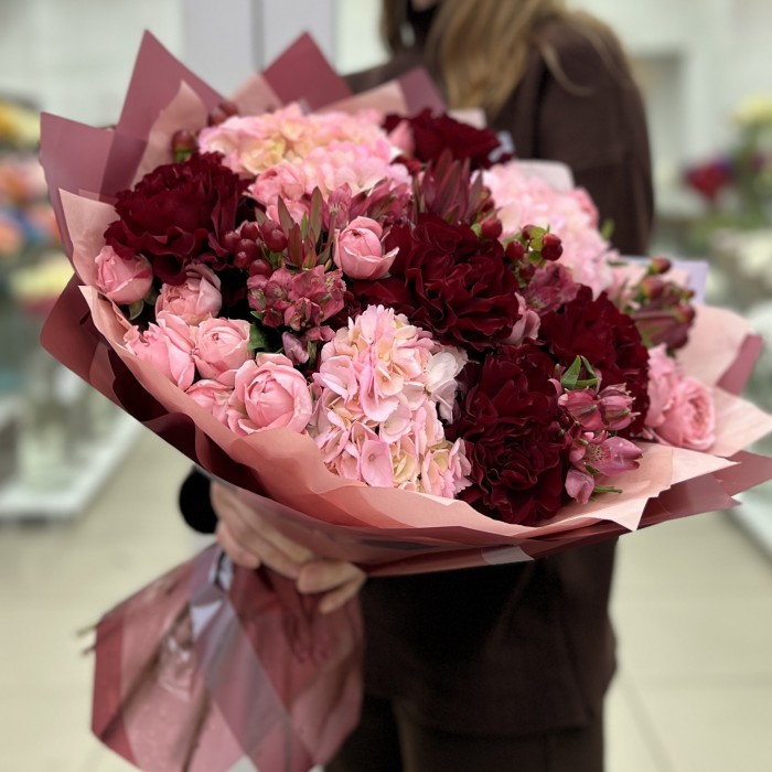 Авторский букет Вишневый Сад