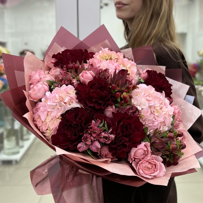 Авторский букет Вишневый Сад