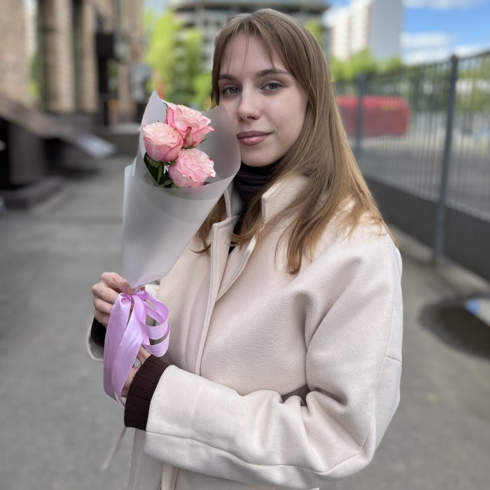 3 пионовидные розы Кантри Кэнди