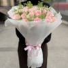 Букет из розовых роз на Жемчужную свадьбу