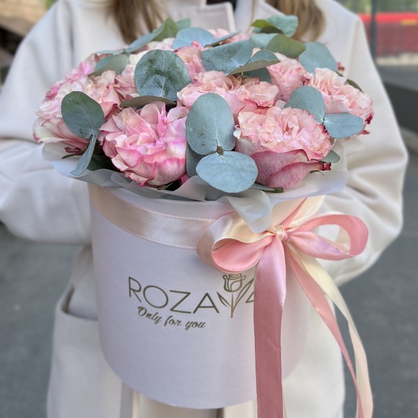 15 пионовидных  роз Кантри Кэнди в коробке