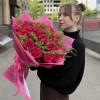 Малиновый букет из роз на Рубиновую свадьбу