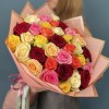 35 ярких роз MIX 60 см
