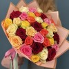 35 ярких роз MIX 60 см