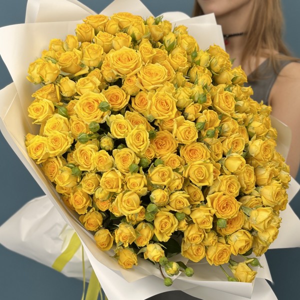 51 кустовая желтая Роза Еллоу бейби 50 см