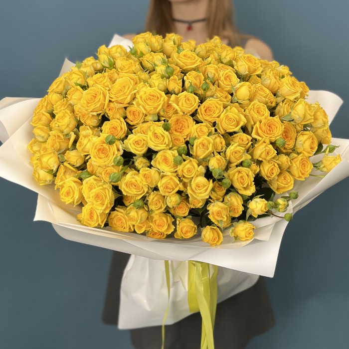 51 кустовая желтая Роза Еллоу бейби 50 см