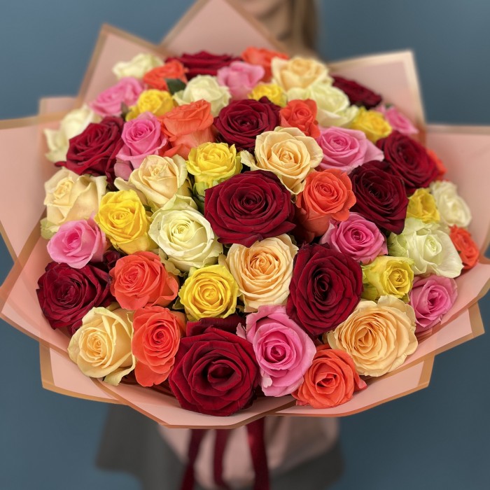 51 яркая роза MIX 60 см