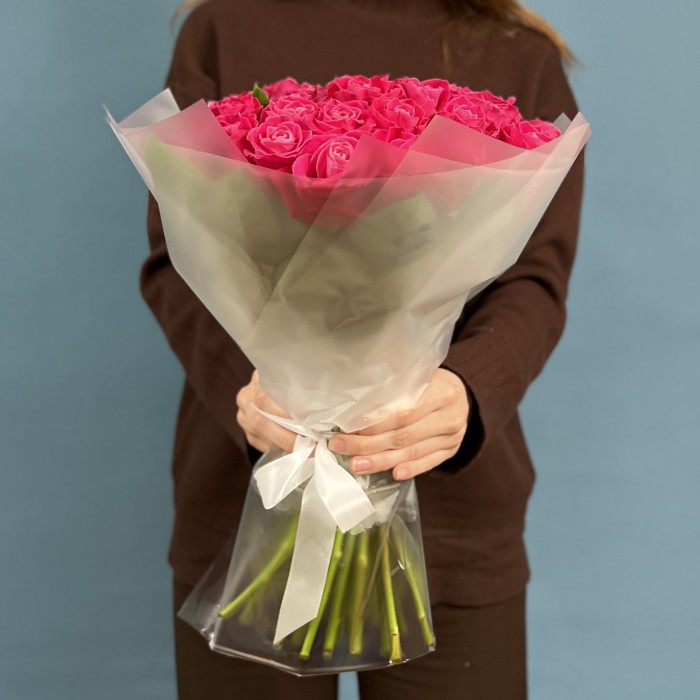 41 малиновая роза Муви Стар