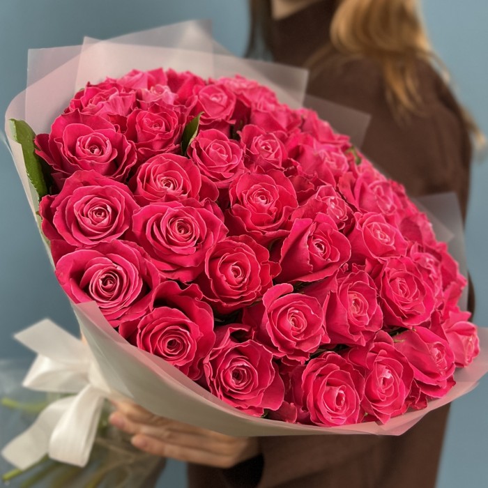 41 малиновая роза Муви Стар