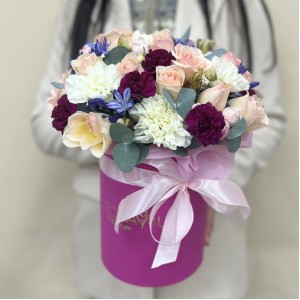 Букет дня  в коробке Нежный аромат