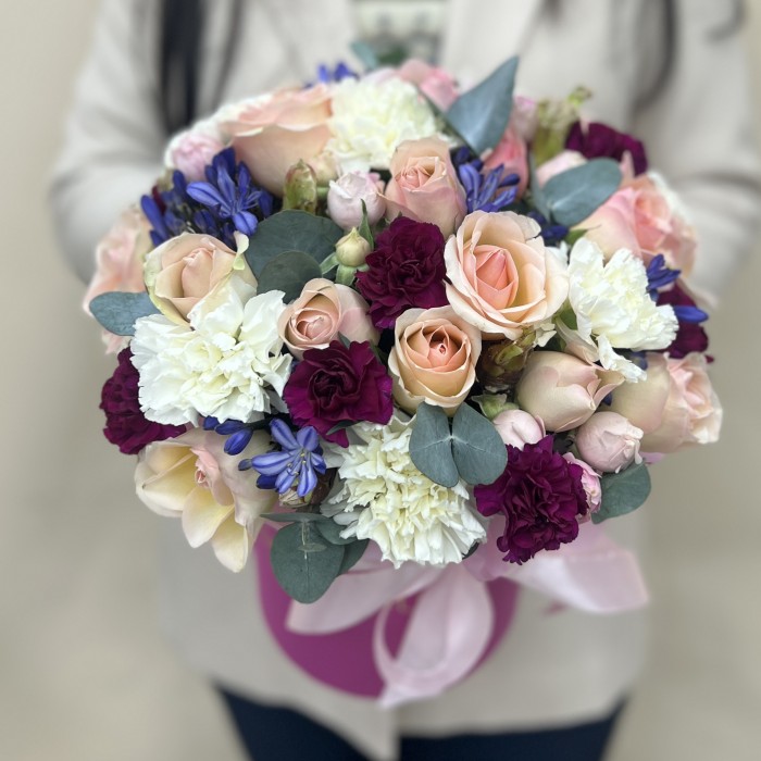 Букет дня  в коробке Нежный аромат