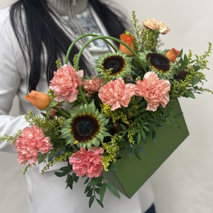 Букет дня Пламя в коробке