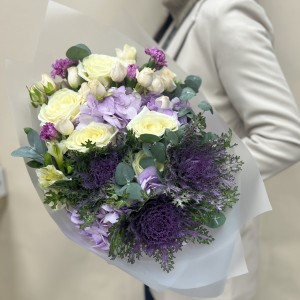 Букет дня  с розами Дивный день