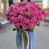 35 кустовых роз Эйлин 70 см