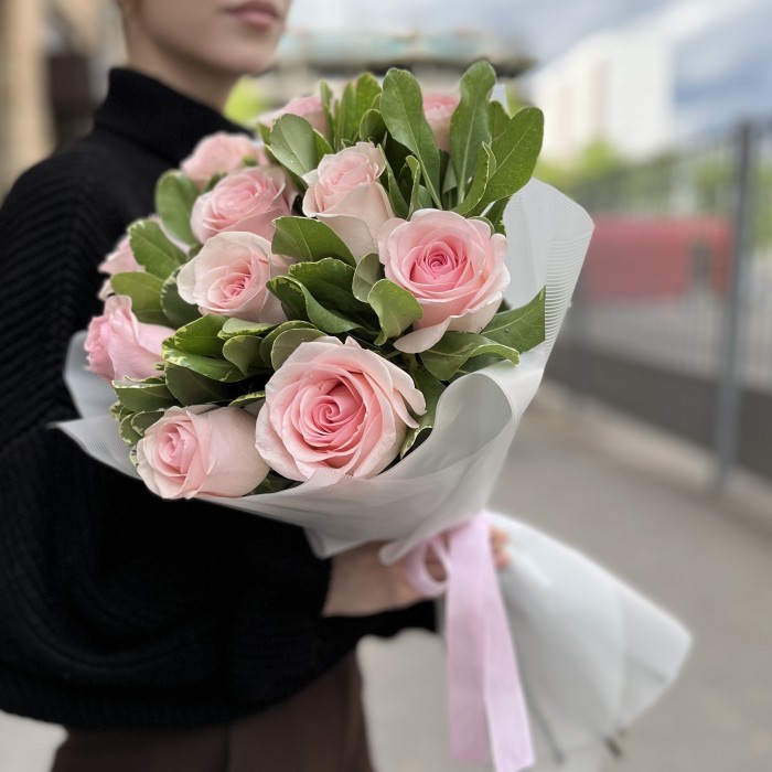 Букет на юбилей из розовых роз