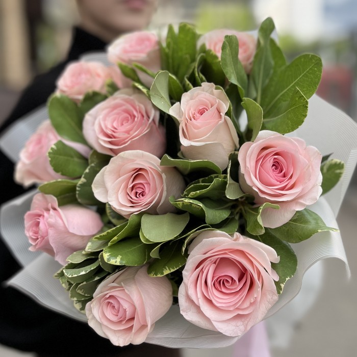 Букет на юбилей из розовых роз