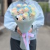 11 радужных розово-бело-голубых роз 70 см