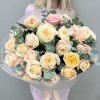 25 персиковых пионовидных роз Присцилла 50 см