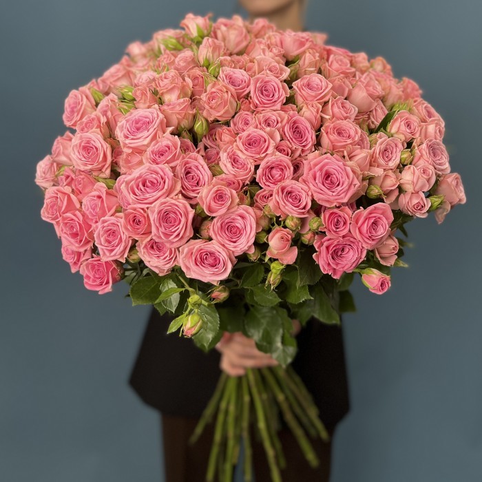 35 кустовых роз Одилия 80 см