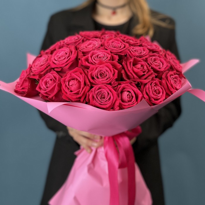 51 малиновая роза Шангрила 40 см
