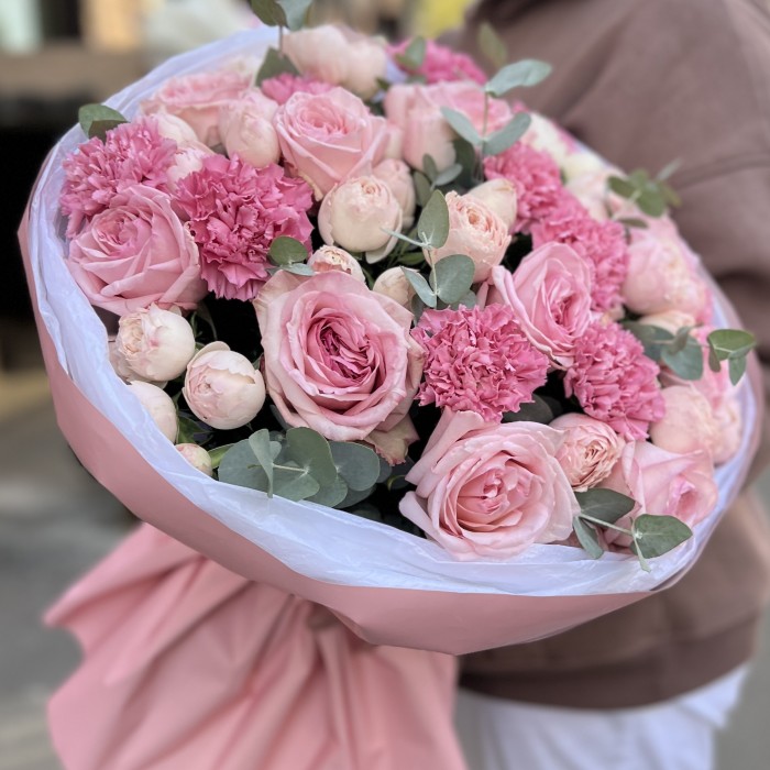 Букет с розами на день рождения для дочки