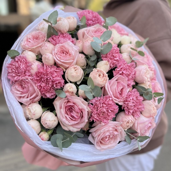 Букет с розами на день рождения для дочки