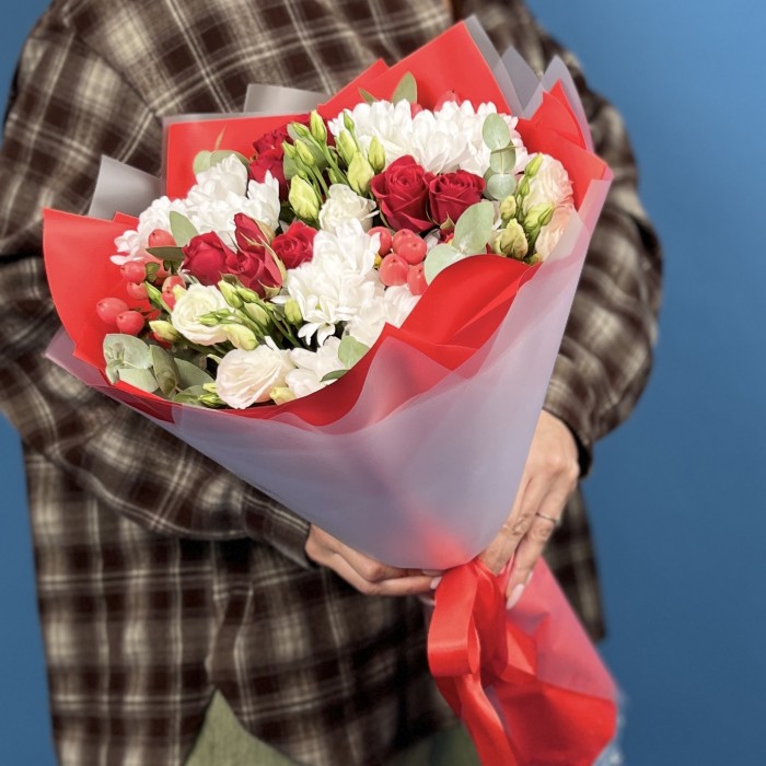 Средний Букет Красный Бархат