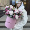 Цветы в коробке Розовое кружево