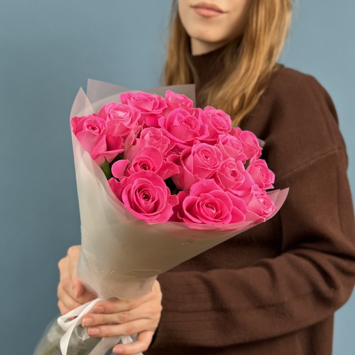 17 розовых роз Аква