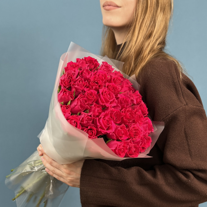 41 малиновая роза Такаци