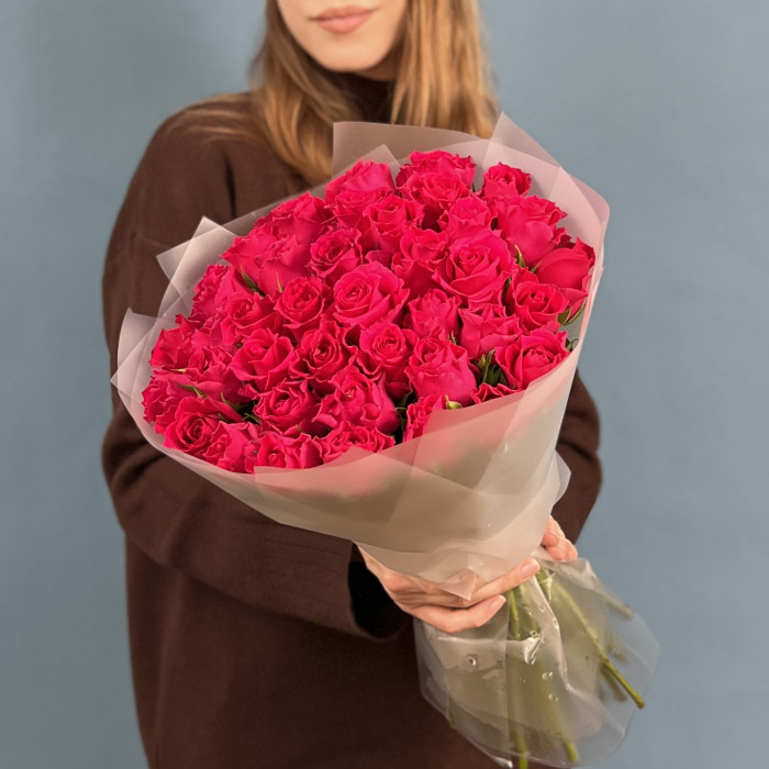 41 малиновая роза Такаци