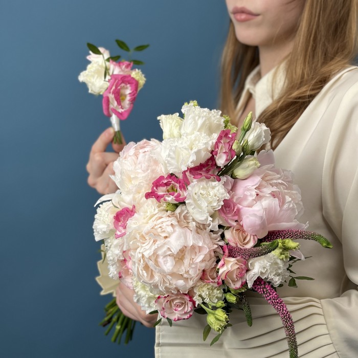 Букет невесты Нежность с пионами