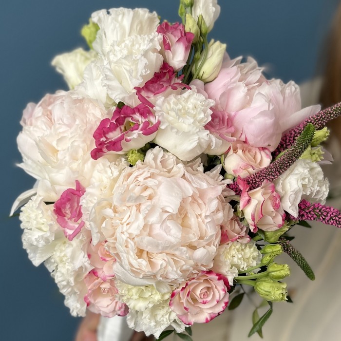 Букет невесты Нежность с пионами