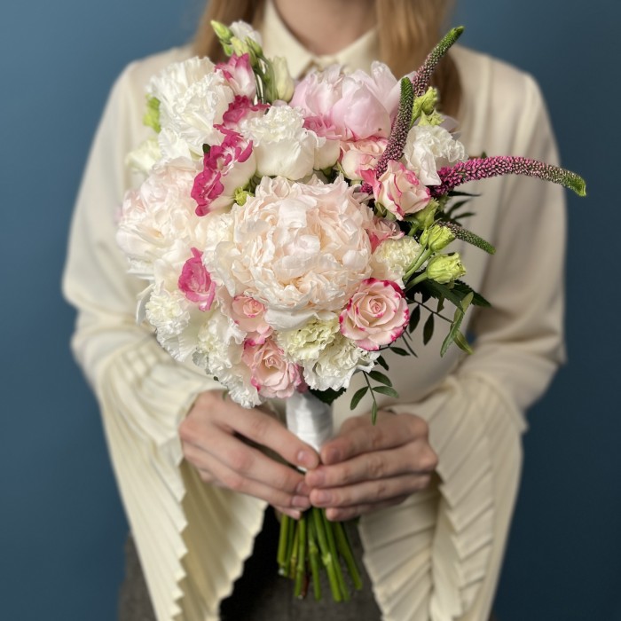 Букет невесты Нежность с пионами